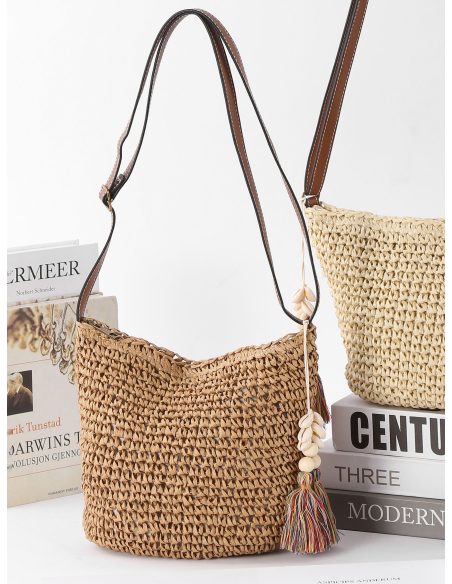 Bolso bandolera de rafia con borla