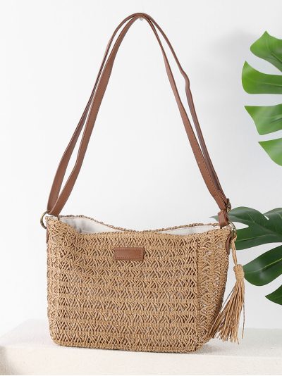 Bolso bandolera de rafia con borla