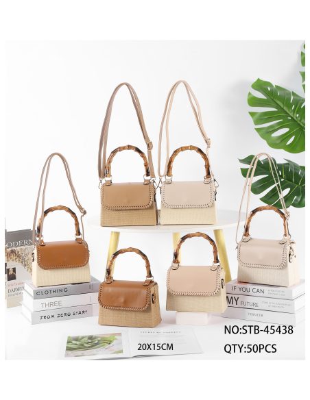 Mini sacola rígida de ráfia com alça imitando bambu