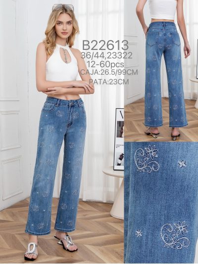 Jeans rectos bordado floral 2