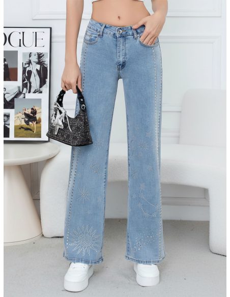 Jeans wide leg estrellas con tachuelas