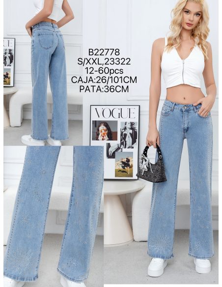 Jeans wide leg estrellas con tachuelas