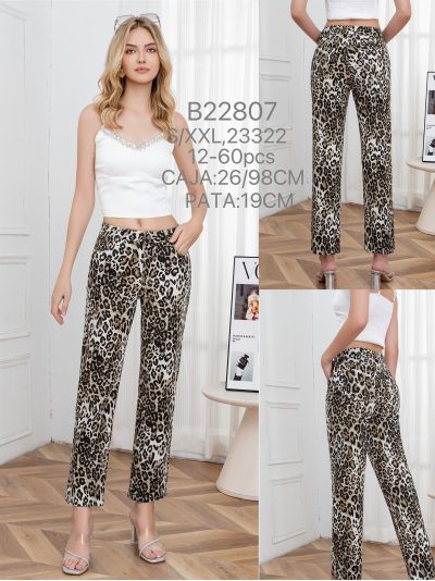 Pantalón denim animal print leopardo 2