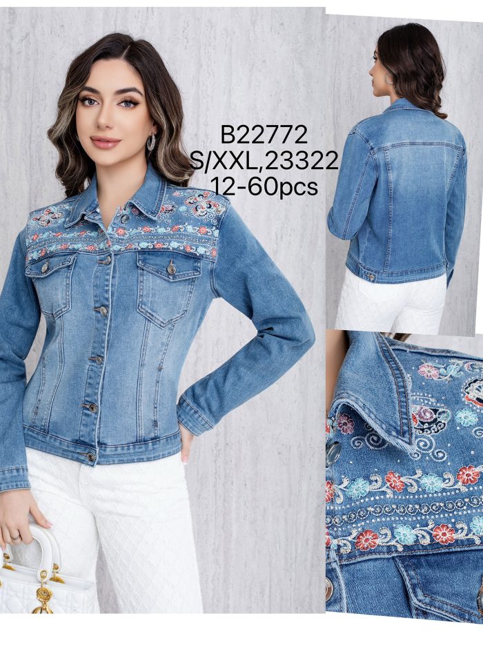 Chaqueta denim bordada mariposas