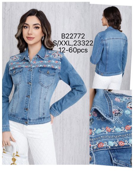 Chaqueta denim bordada mariposas