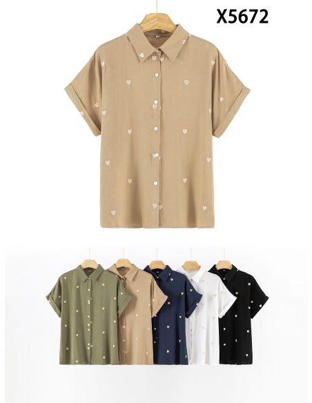 Hemd mit bestickten Mini-Herzen