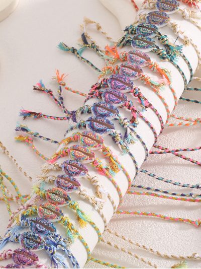 Pack 24 pulseras ajustables concha boho con expositor 2