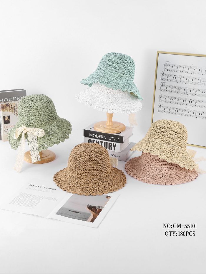 Sombrero de rafia crochet con lazo de encaje