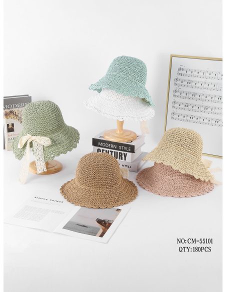 Sombrero de rafia crochet con lazo de encaje