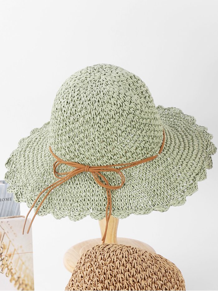 Sombrero de rafia crochet con cordón