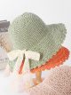 Sombrero de rafia bicolor con ala ondulada y lazo de encaje