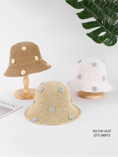 Sombrero bucket con flores bordadas 2