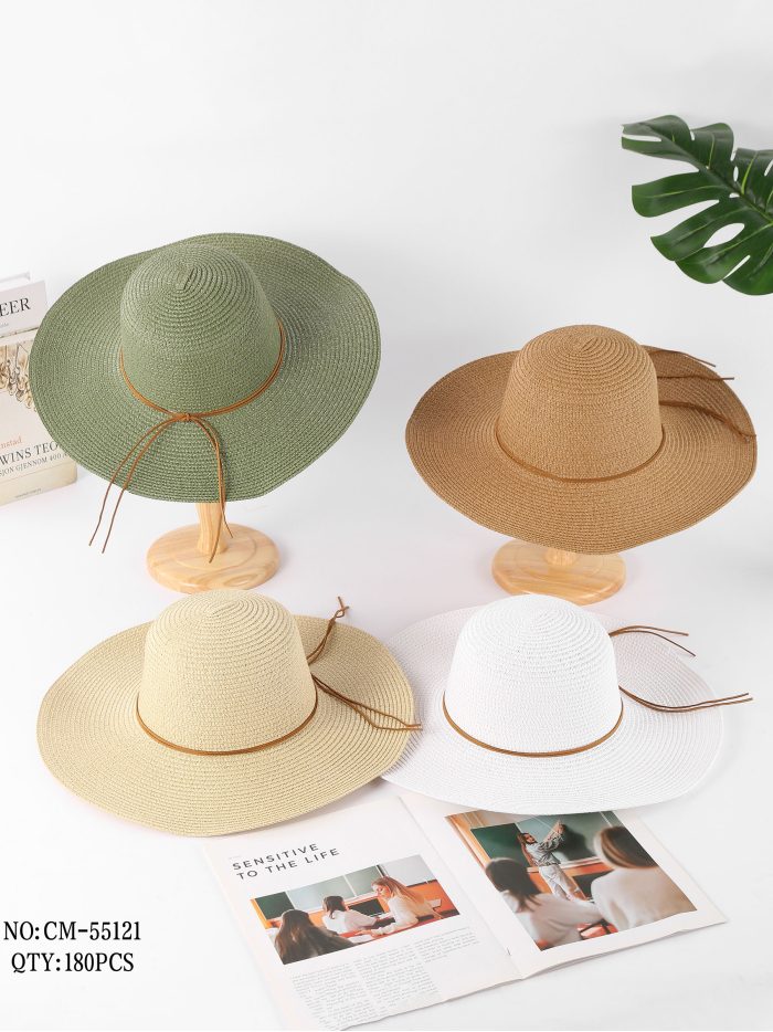 Sombrero de ala ancha con cordón