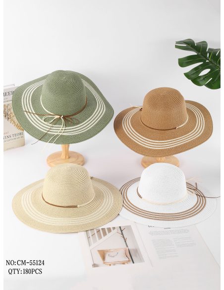 Breitkrempiger Basthut mit Streifen und Kordel