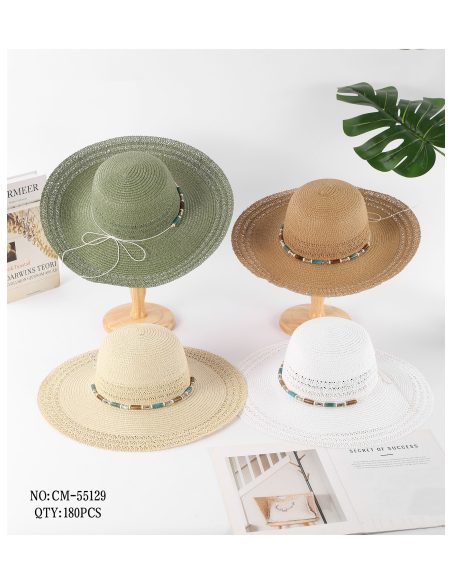 Cappello boho in rafia con cordino di perline