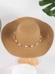 Cappello in rafia con conchiglie e perline