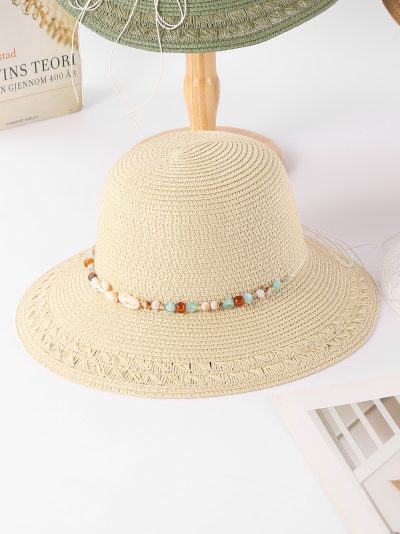Sombrero de rafia con conchas y cuentas efecto naturales