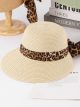 Sombrero de rafia tipo cloche con cinta animal print leopardo