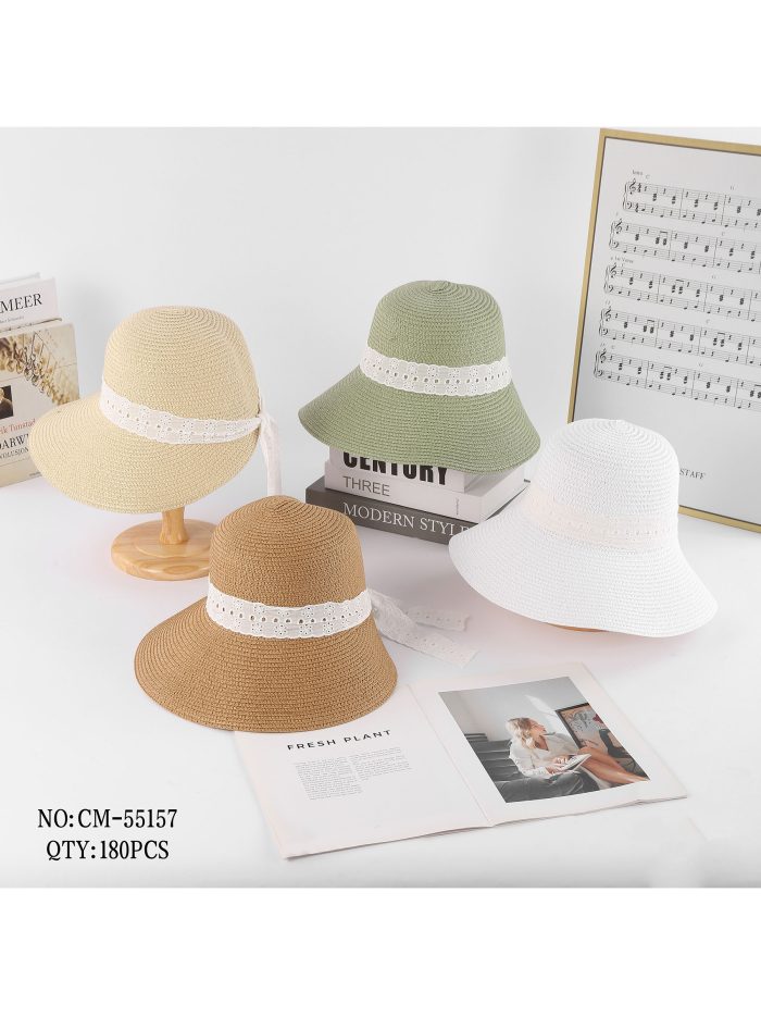 Sombrero de rafia tipo cloche con cinta bordada