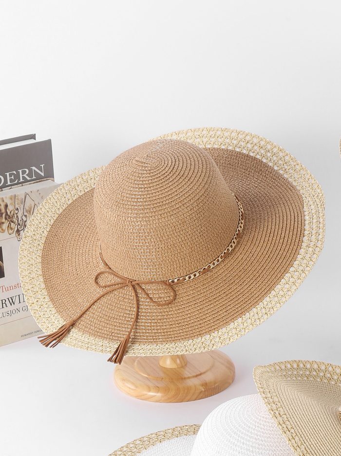Sombrero de rafia ala ancha bicolor con borde trenzado y cordón de borlas