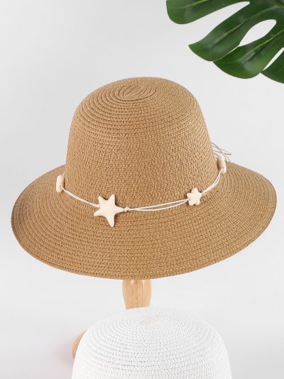 Sombrero de rafia con cordón y estrellas de mar