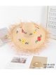 Sombrero de paja con flores bordadas y ala desflecada