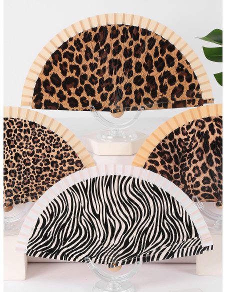 leque de madeira com estampa animal