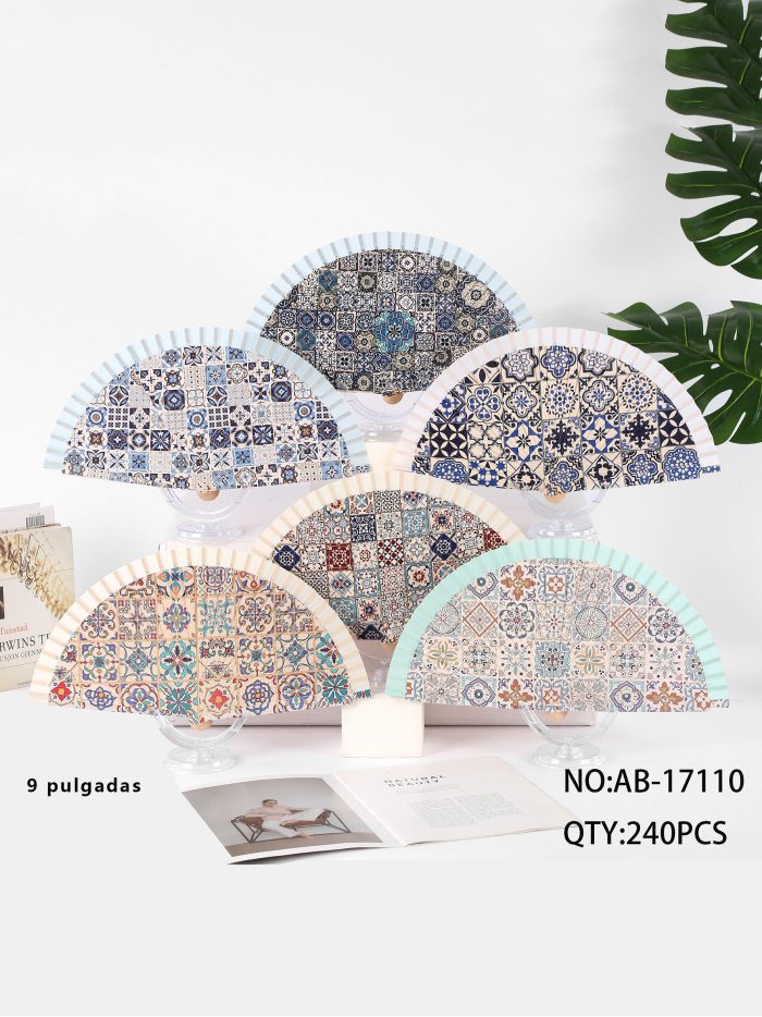 Abanico de madera estampado mosaico