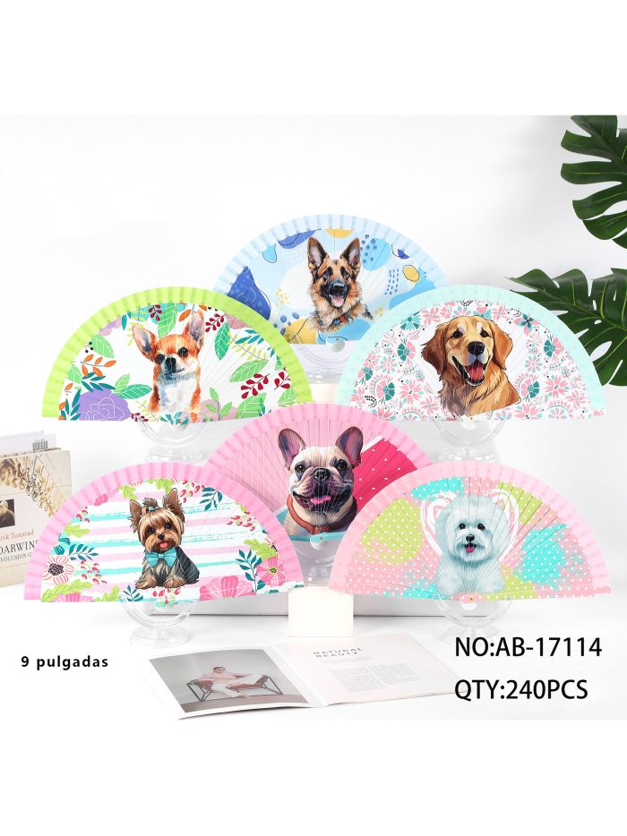 Abanico de madera estampado perros