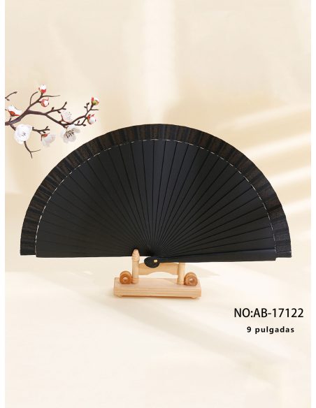 Schlichter schwarzer Holzfächer