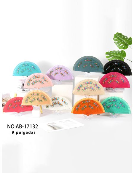 Leque de madeira com estampa de flores silvestres