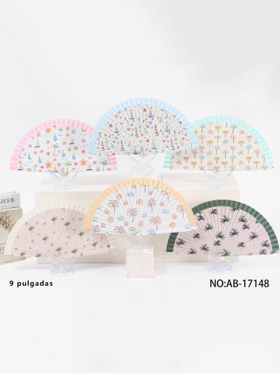 Abanico de madera estampado tropical de palmeras 2