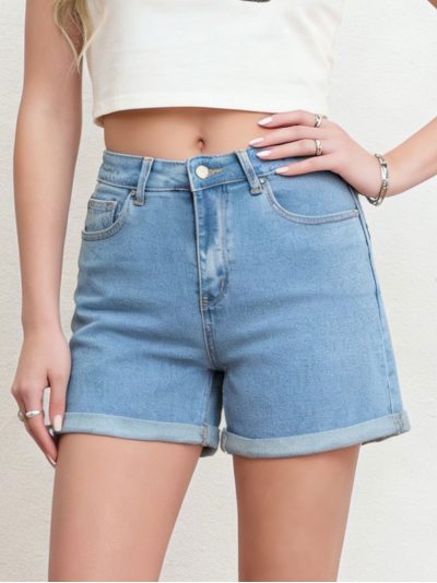 Short denim