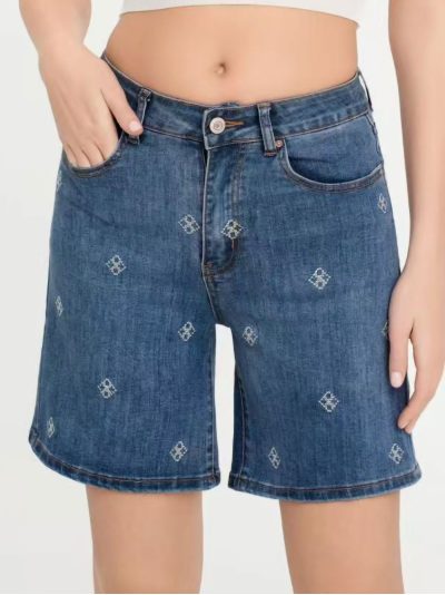 Bermuda denim rombos bordados