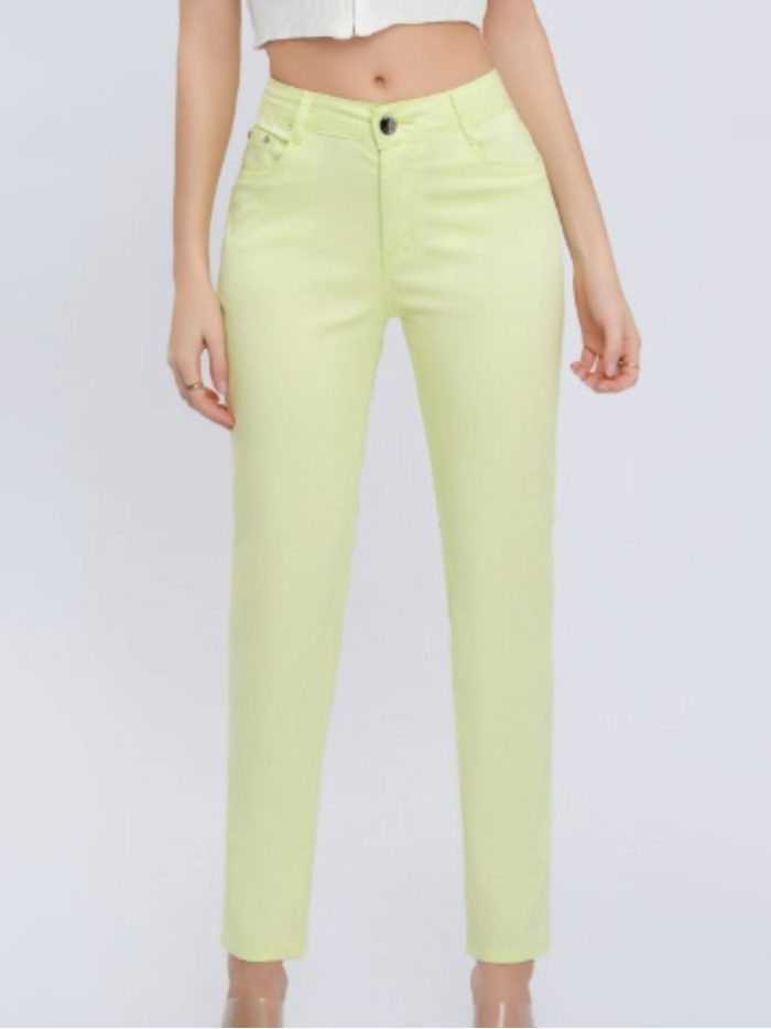 Pantalón stretch bolsillo bordado talla grande