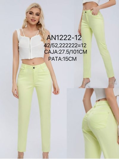 Pantalón stretch bolsillo bordado talla grande 2
