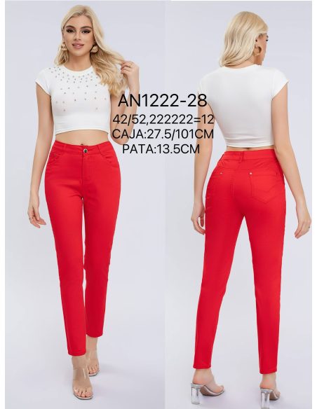 Pantalón stretch bolsillo bordado talla grande