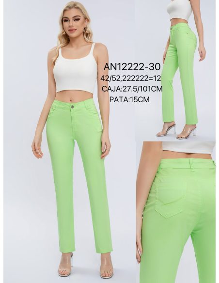 Pantalón stretch bolsillo bordado talla grande