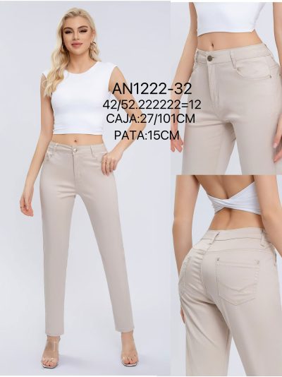 Pantalón stretch bolsillo bordado talla grande 2