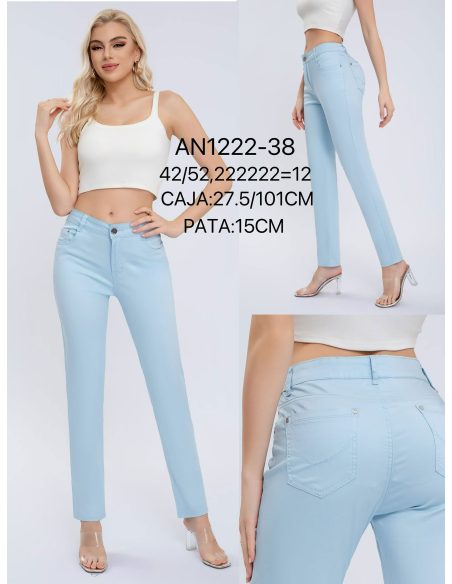 Stretchhose in Übergröße mit bestickter Tasche