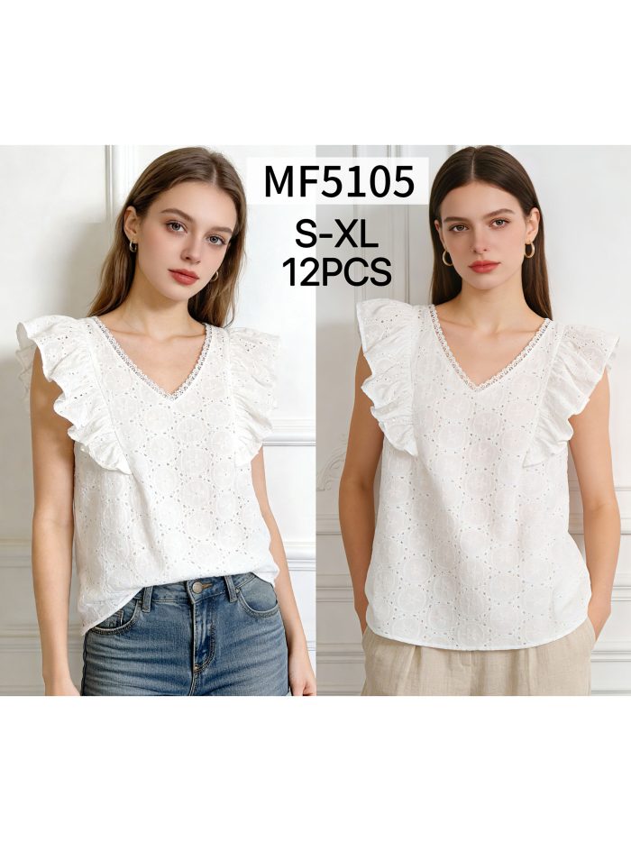 Blusa calada volante y escote pico