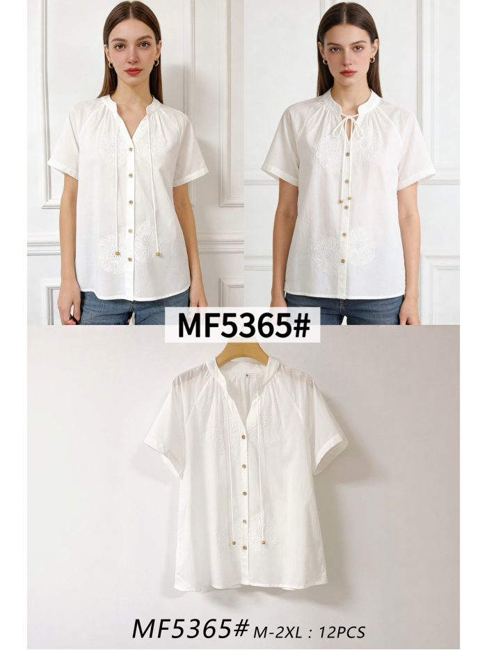 Blusa bordada y lazada