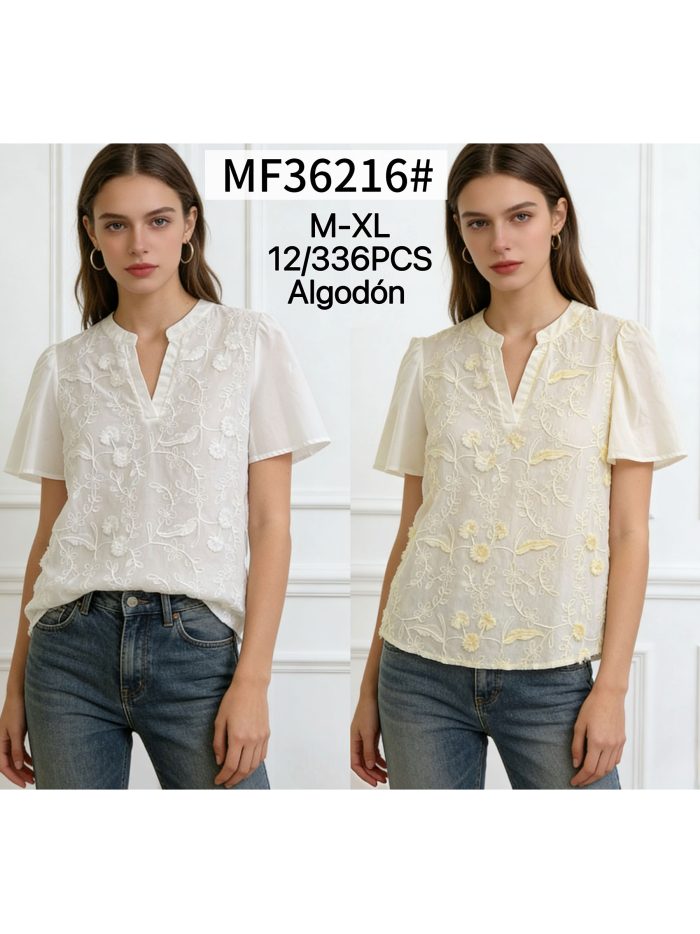 Bluse aus Baumwolle mit Blumenprägung