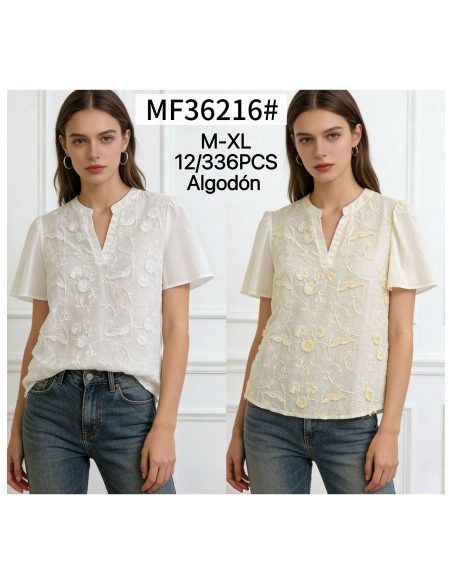 Bluse aus Baumwolle mit Blumenprägung