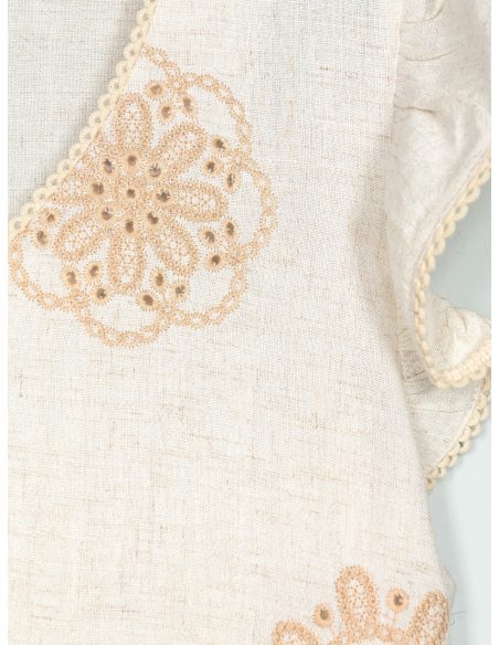 Leinenbluse mit besticktem V-Ausschnitt und Rüschen