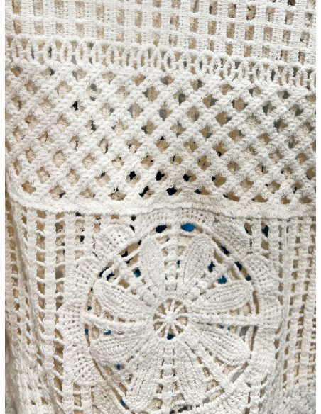 Top de crochet calado geométrico