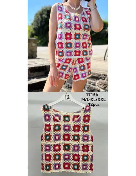 Top all'uncinetto multicolore