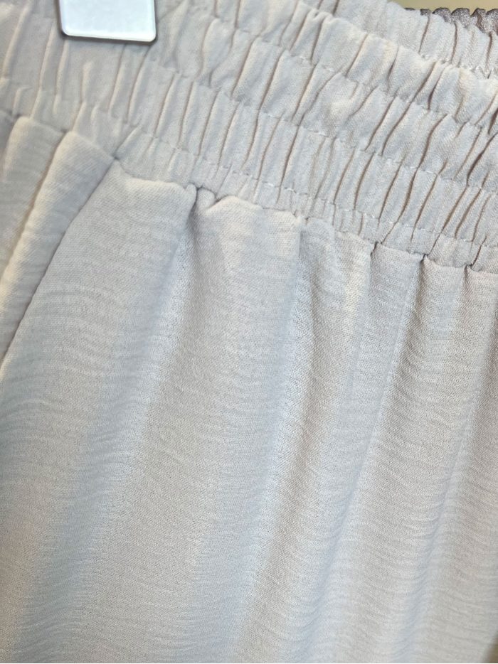 Pantalón fluido con cordón