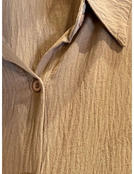 Camisa sin mangas fluida y botones