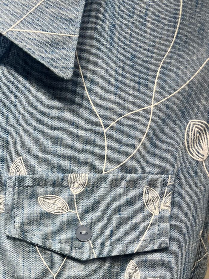 Ensemble effet lin à imprimé feuilles : chemise sans manches et pantalon